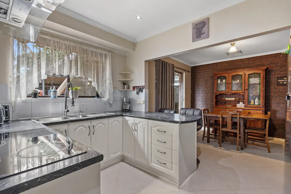 12 Orlyk Street, Para Hills West, SA, 5096 - Image 2