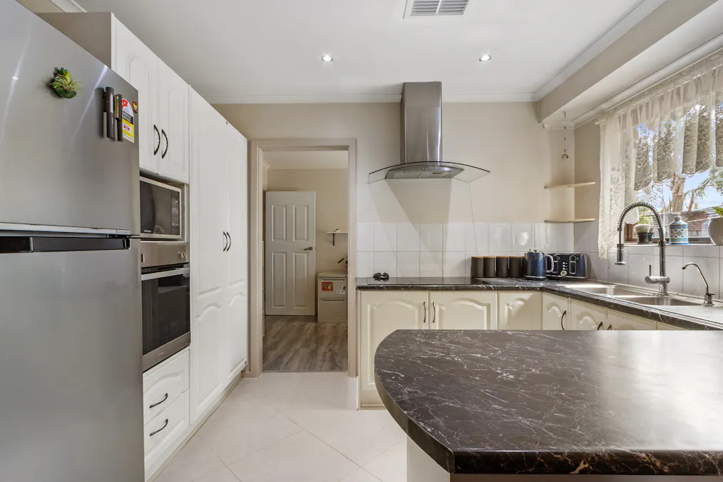 12 Orlyk Street, Para Hills West, SA, 5096 - Image 4