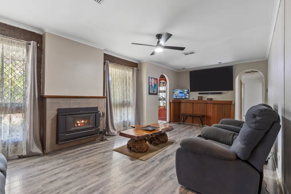 12 Orlyk Street, Para Hills West, SA, 5096 - Image 7