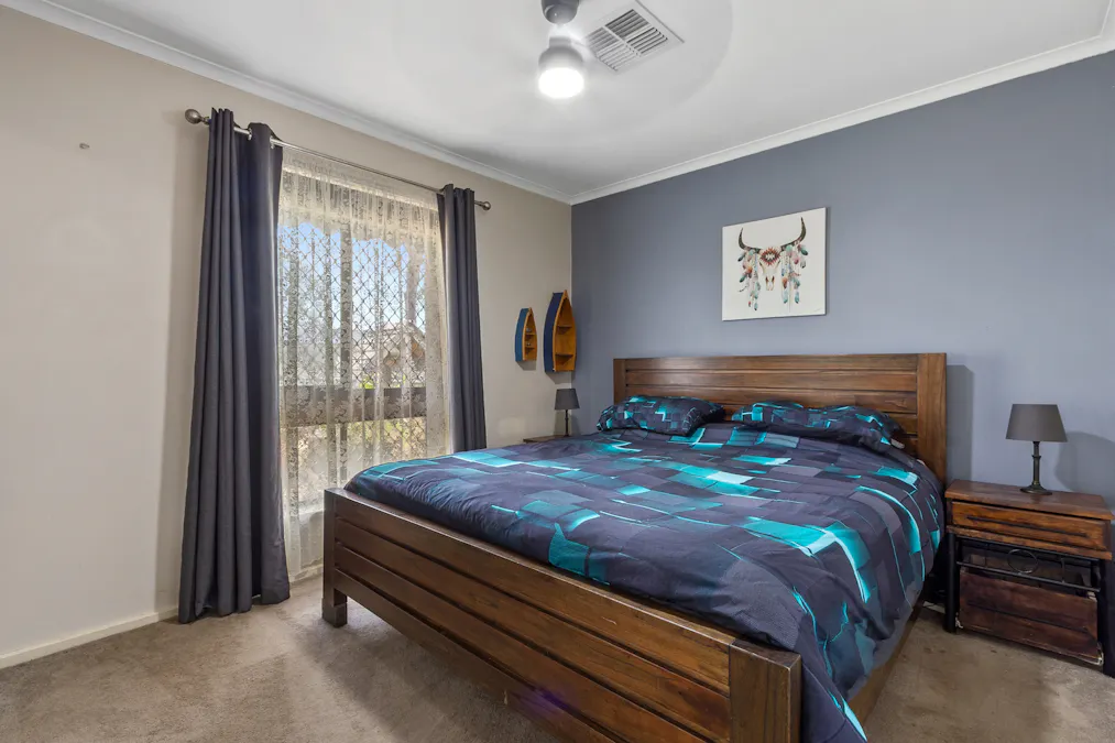 12 Orlyk Street, Para Hills West, SA, 5096 - Image 11