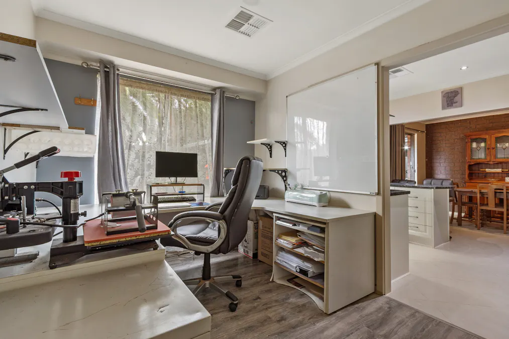 12 Orlyk Street, Para Hills West, SA, 5096 - Image 15