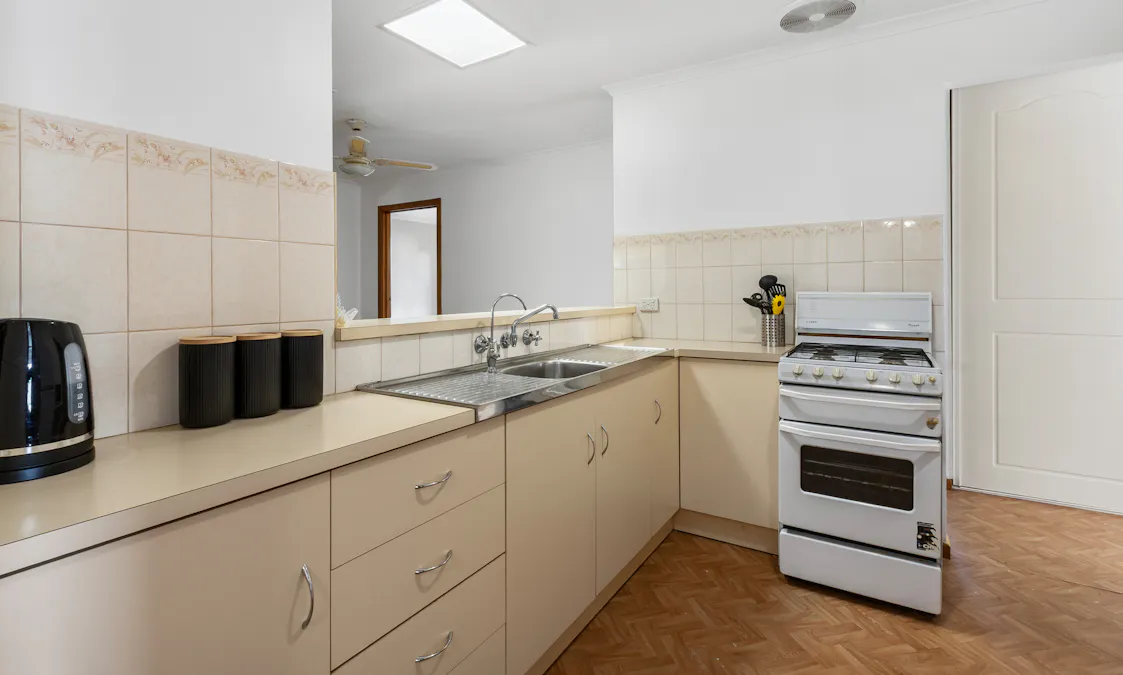 13 Heathcott Court, Blakeview, SA, 5114 - Image 5