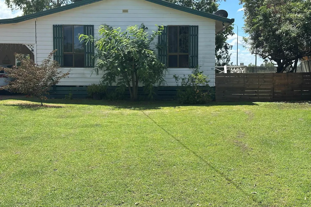 9 Wills Place, Dalby, QLD, 4405 - Image 3