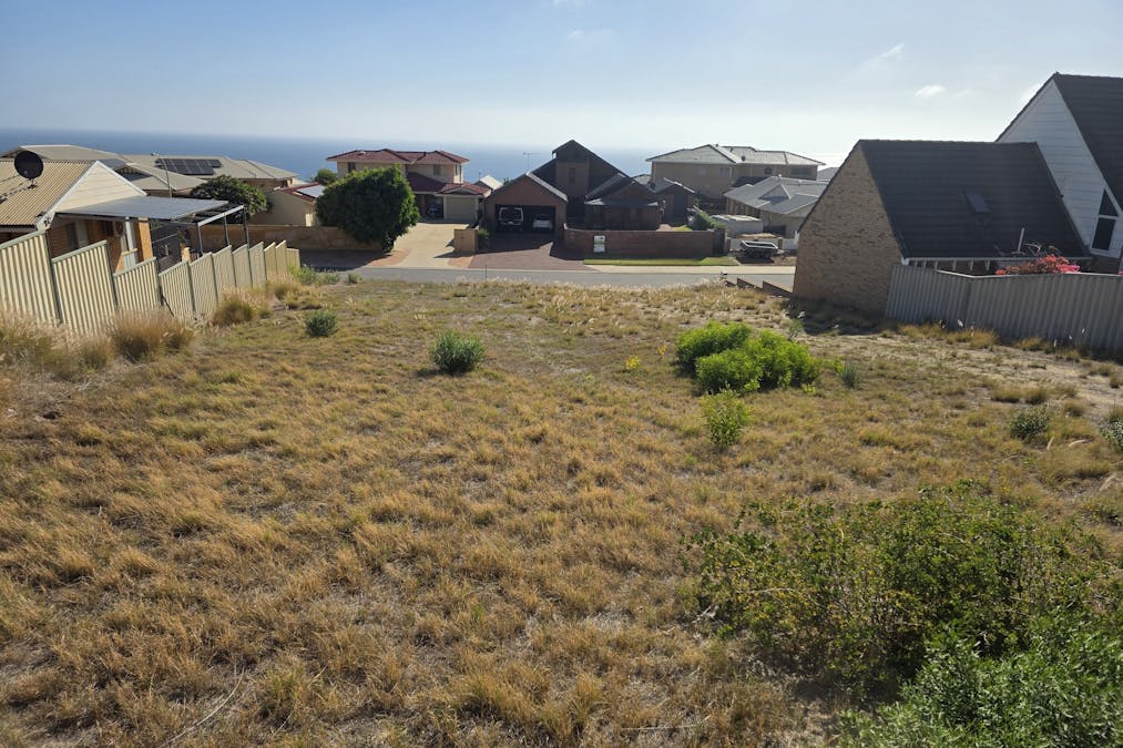 14 Urawa Street, Mount Tarcoola, WA, 6530 - Image 2