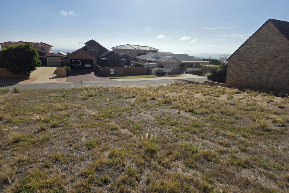 14 Urawa Street, Mount Tarcoola, WA, 6530 - Image 3