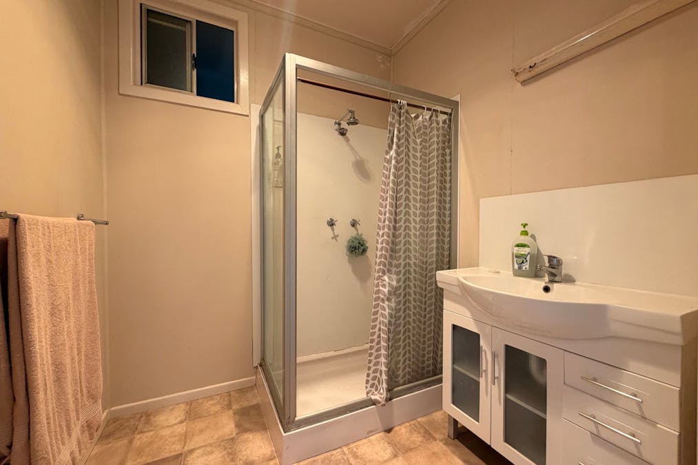 3 McQueen Street, Dalby, QLD, 4405 - Image 5