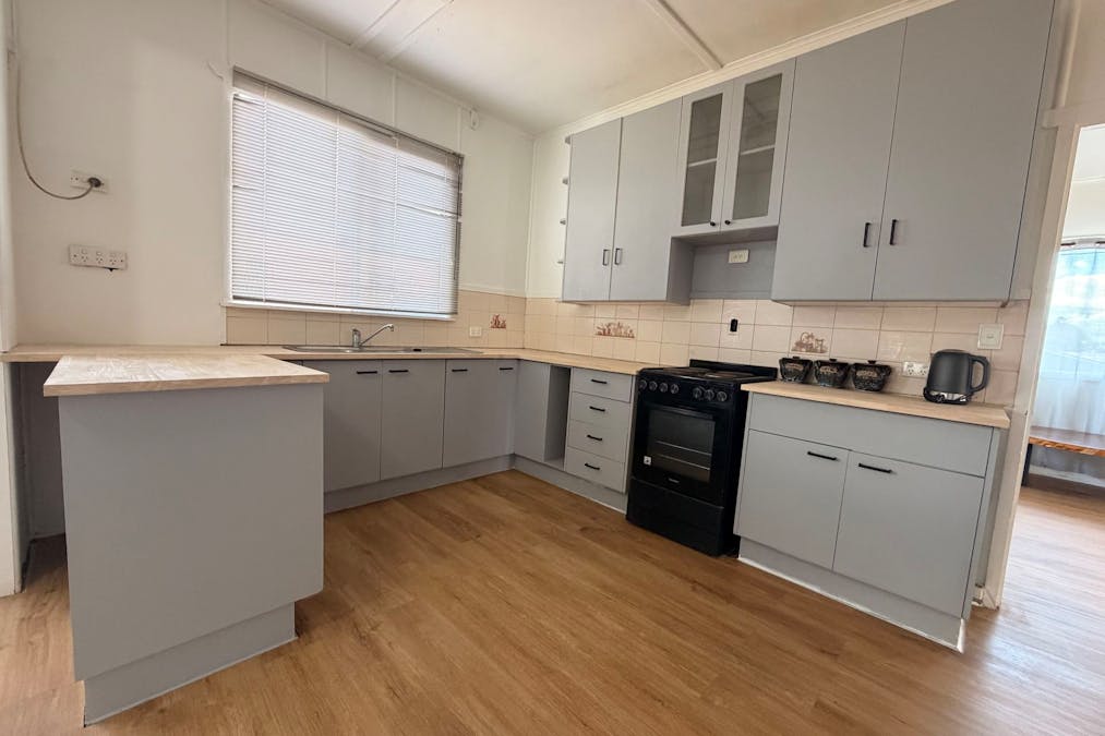 3 McQueen Street, Dalby, QLD, 4405 - Image 3