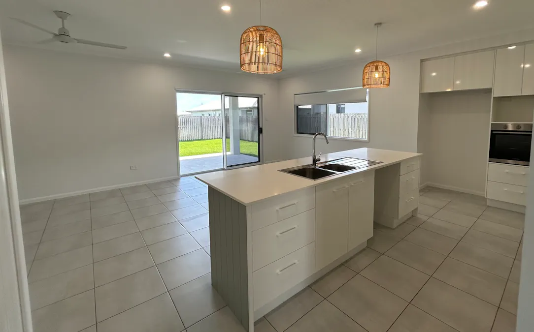 18  Vasa Street, Burdell, QLD, 4818 - Image 4