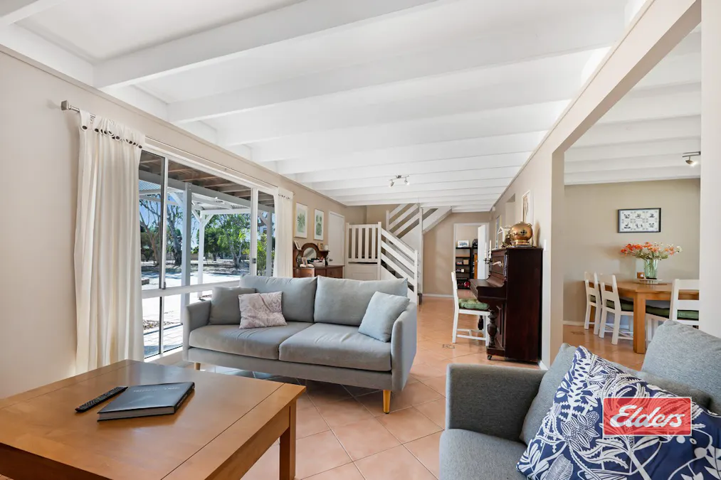 2 Leicester Close, Deepdale, WA, 6532 - Image 5