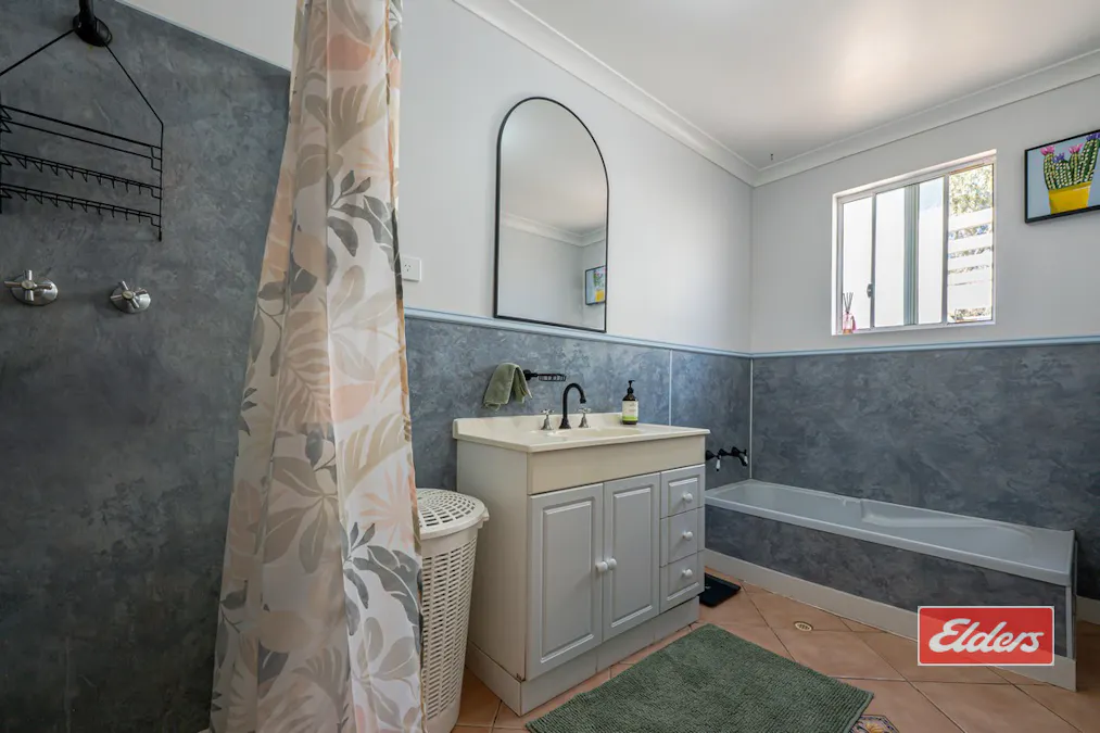 2 Leicester Close, Deepdale, WA, 6532 - Image 12