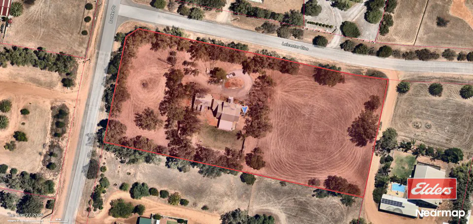 2 Leicester Close, Deepdale, WA, 6532 - Image 32