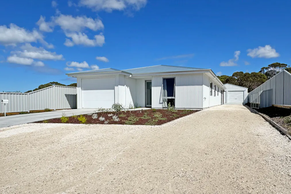 33 Princess Street, Pink Lake, WA, 6450 - Image 1