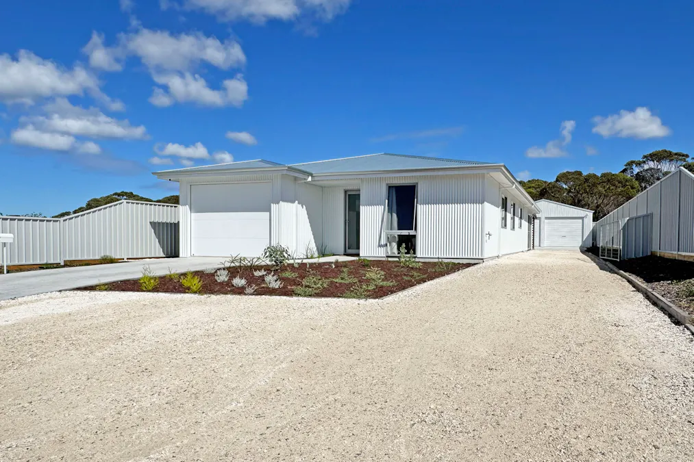 33 Princess Street, Pink Lake, WA, 6450 - Image 1