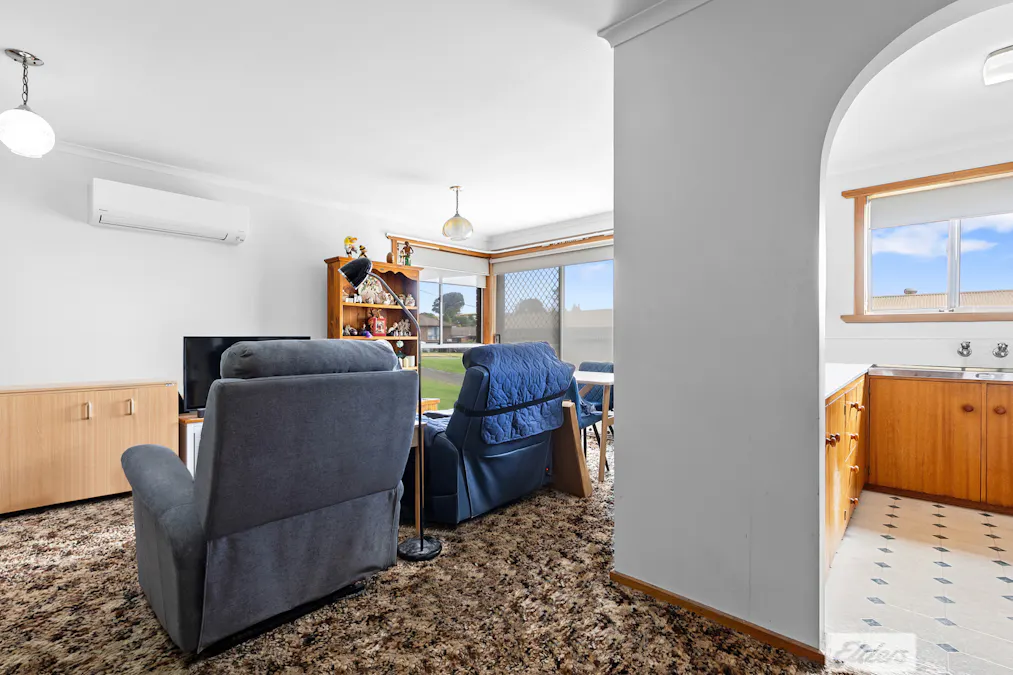 2/11 Turnbull Avenue, Upper Burnie, TAS, 7320 - Image 5