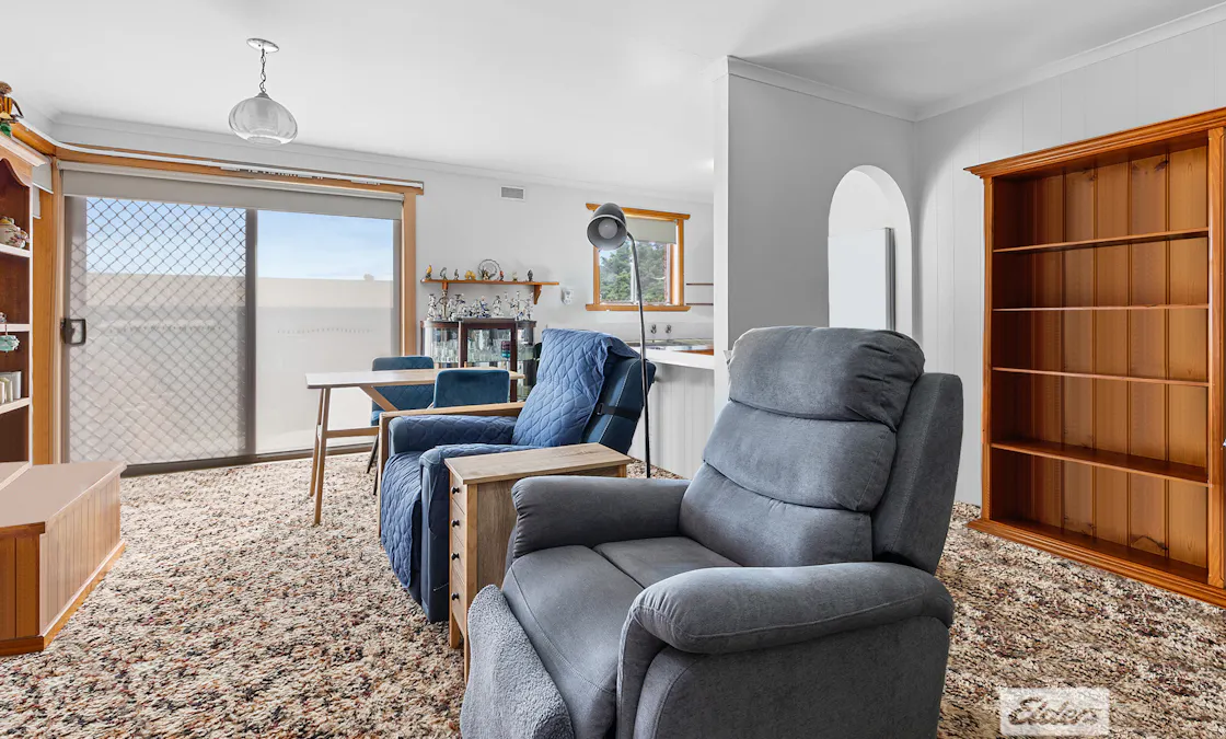 2/11 Turnbull Avenue, Upper Burnie, TAS, 7320 - Image 4