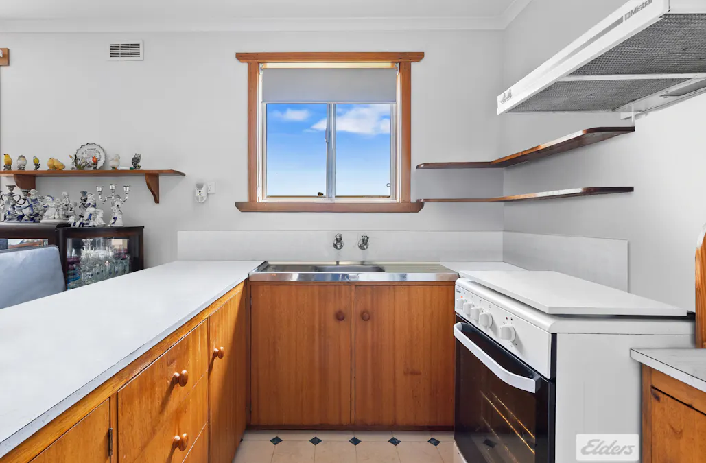 2/11 Turnbull Avenue, Upper Burnie, TAS, 7320 - Image 3