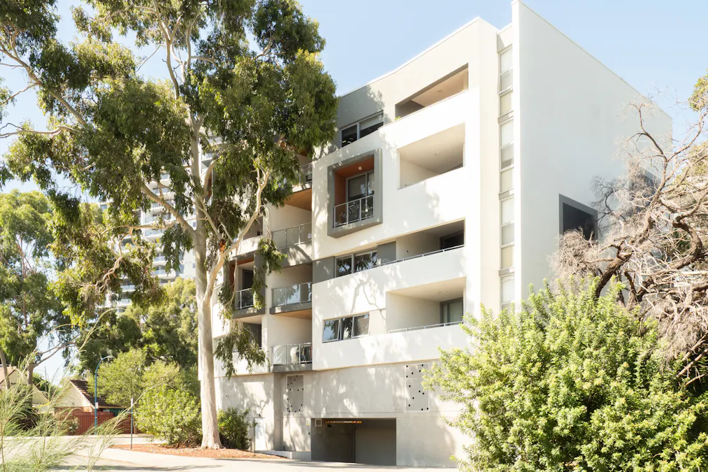 14/1 Hallam Way, Rivervale, WA, 6103 - Image 2