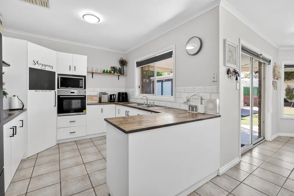 8 Elenore Avenue, Paringa, SA, 5340 - Image 2