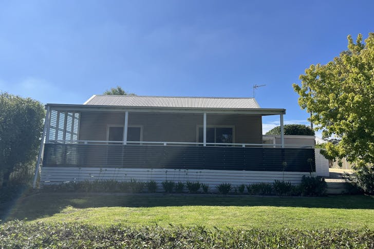 127 Gordon Street, Naracoorte, SA, 5271