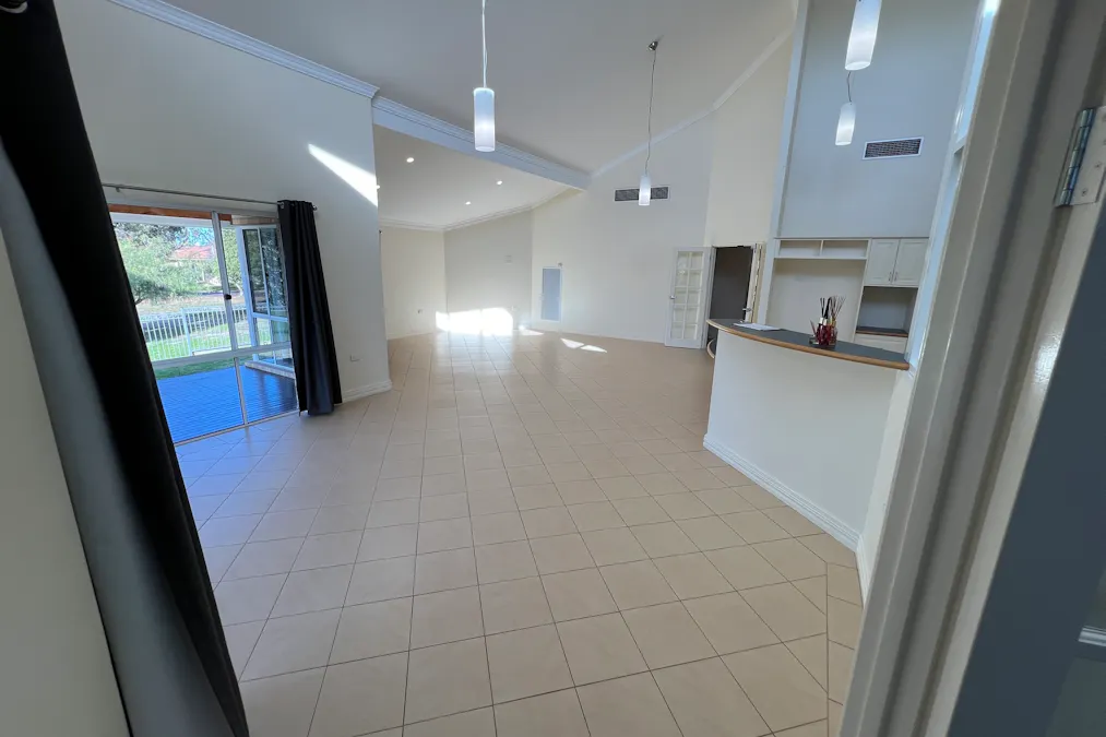 24 Sydney Hall Way, Narrogin, WA, 6312 - Image 6