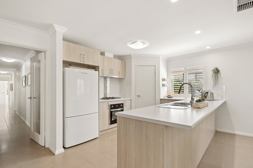 30 Hoover Bend, Baldivis, WA, 6171 - Image 2