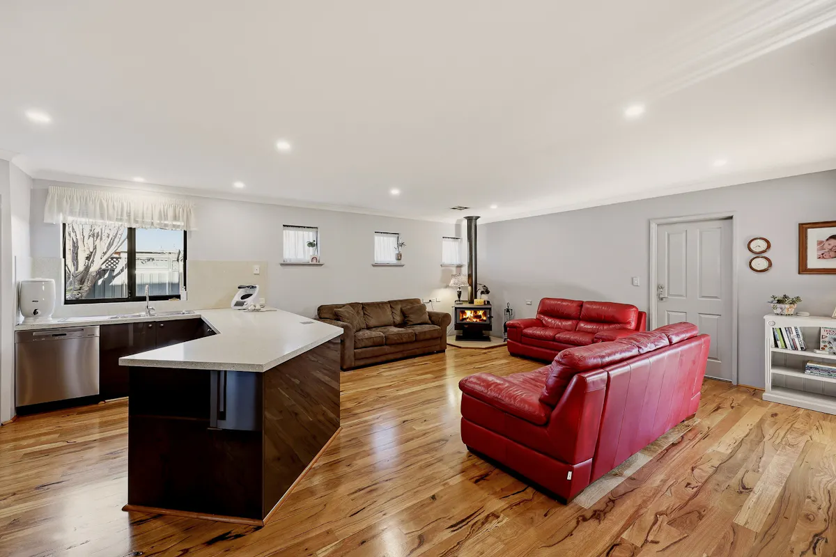 64 Ridge Boulevard — photo 12 of 30