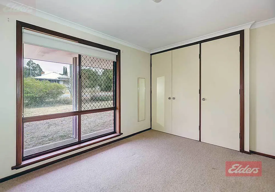 17 Floreat Street, Narrogin, WA, 6312 - Image 13