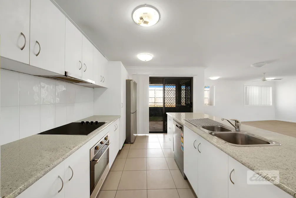 10 Windjana Court, New Auckland, QLD, 4680 - Image 4