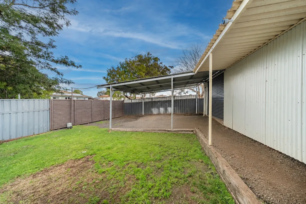 6 Salter Drive — photo 12 of 13