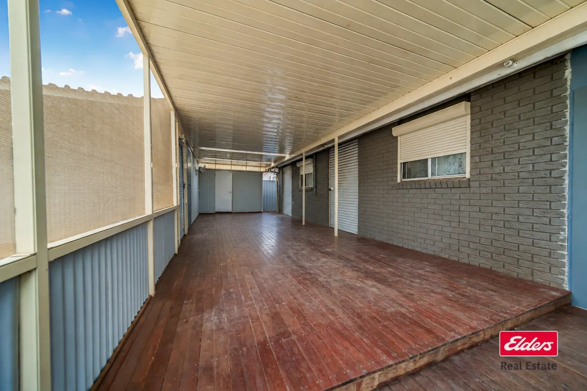6 Salter Drive — photo 11 of 13