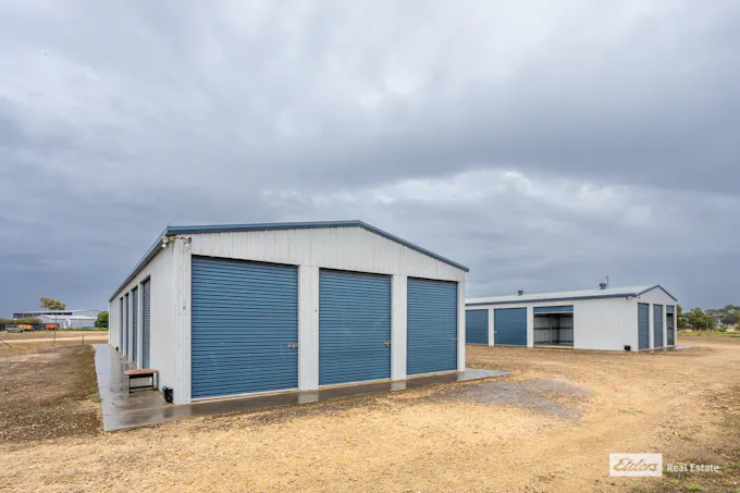 10 Brighton Drive, Naracoorte, SA, 5271 - Image 1