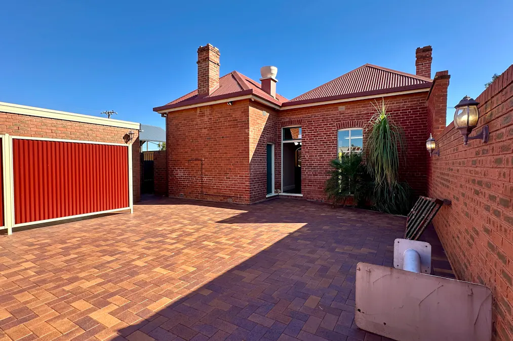 24 Becker Street, Cobar, NSW, 2835 - Image 7