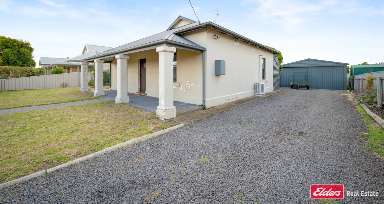 38 James Street, Kingston Se, SA, 5275 - Image 2