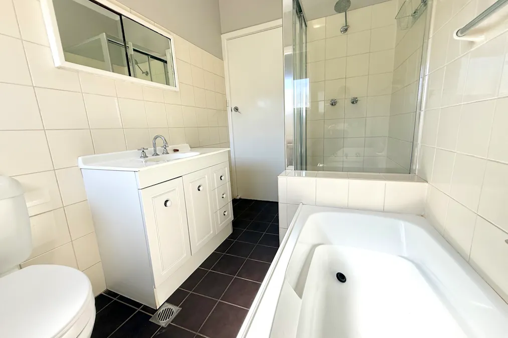 33 Lorking Street, Parkes, NSW, 2870 - Image 3