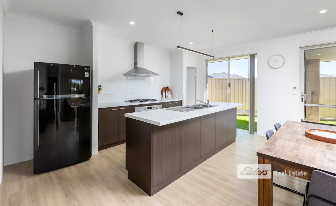 27 Resolve Crescent, Eaton, WA, 6232 - Image 2