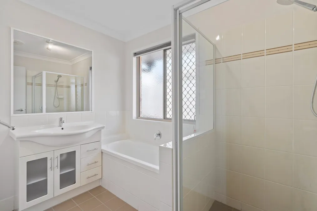 18 Brightwood Place, Fernvale, QLD, 4306 - Image 12