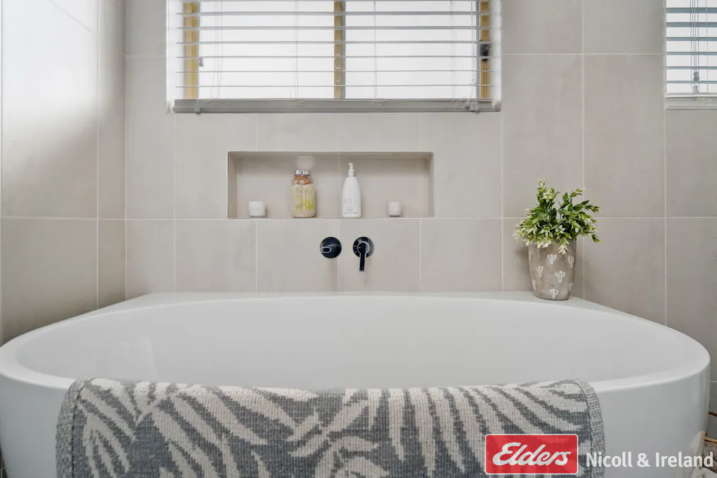 11 Loren Street, Eglinton, NSW, 2795 - Image 9