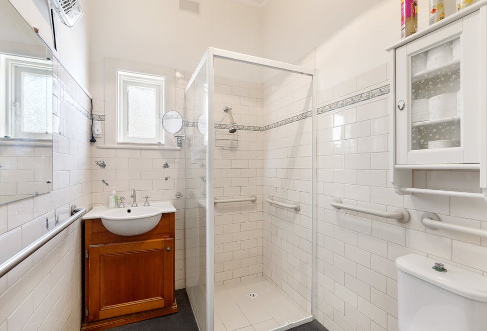 31 LINDSAY Street, Victor Harbor, SA, 5211 - Image 7