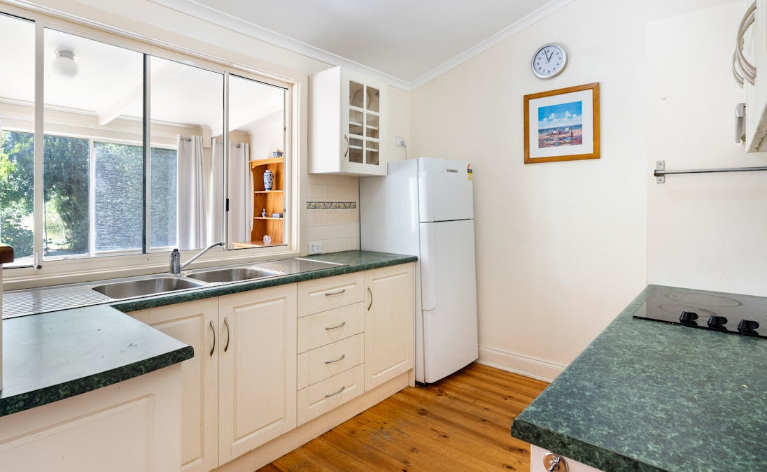 31 LINDSAY Street, Victor Harbor, SA, 5211 - Image 12
