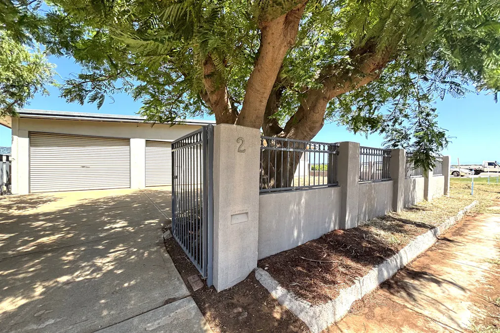2 Brown Street, South Carnarvon, WA, 6701 - Image 2