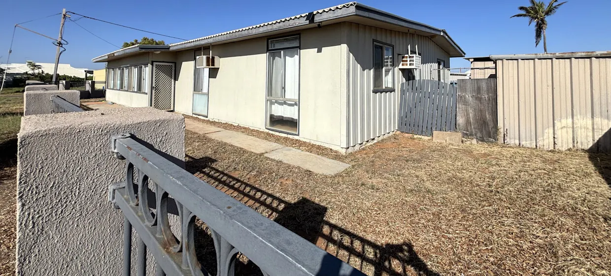 2 Brown Street, South Carnarvon, WA, 6701 - Image 28