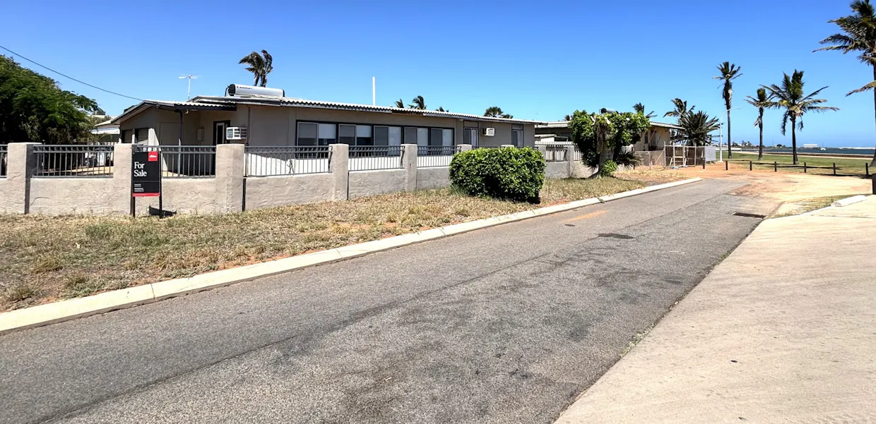 2 Brown Street, South Carnarvon, WA, 6701 - Image 2