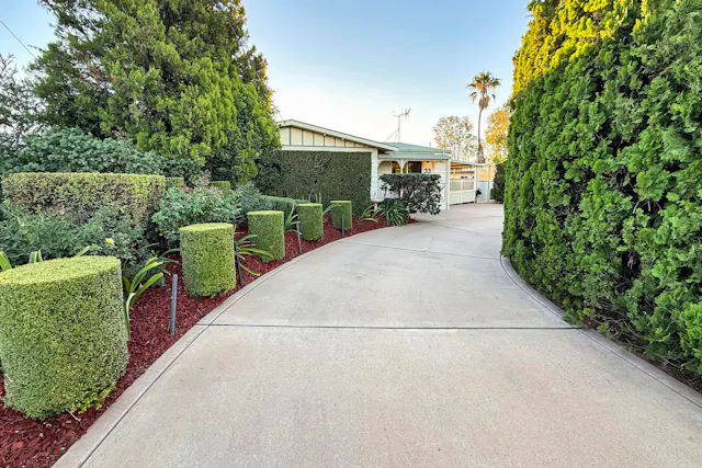 33 Elizabeth Crescent — photo from Elders Real Estate Cobar