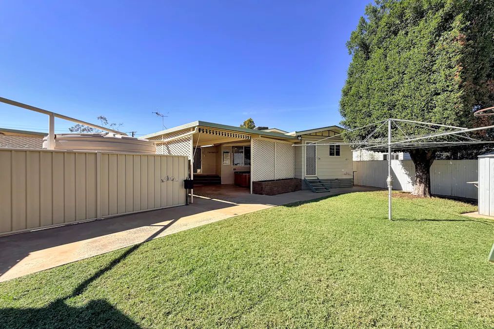 33 Elizabeth Crescent, Cobar, NSW, 2835 - Image 19