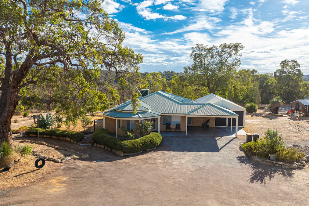 363 Meadowbrook Ramble, Bullsbrook, WA, 6084 - Image 4