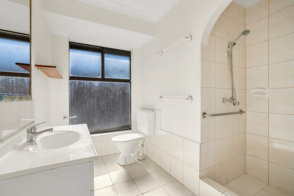 7 Lynda Crescent, Cooloongup, WA, 6168 - Image 5