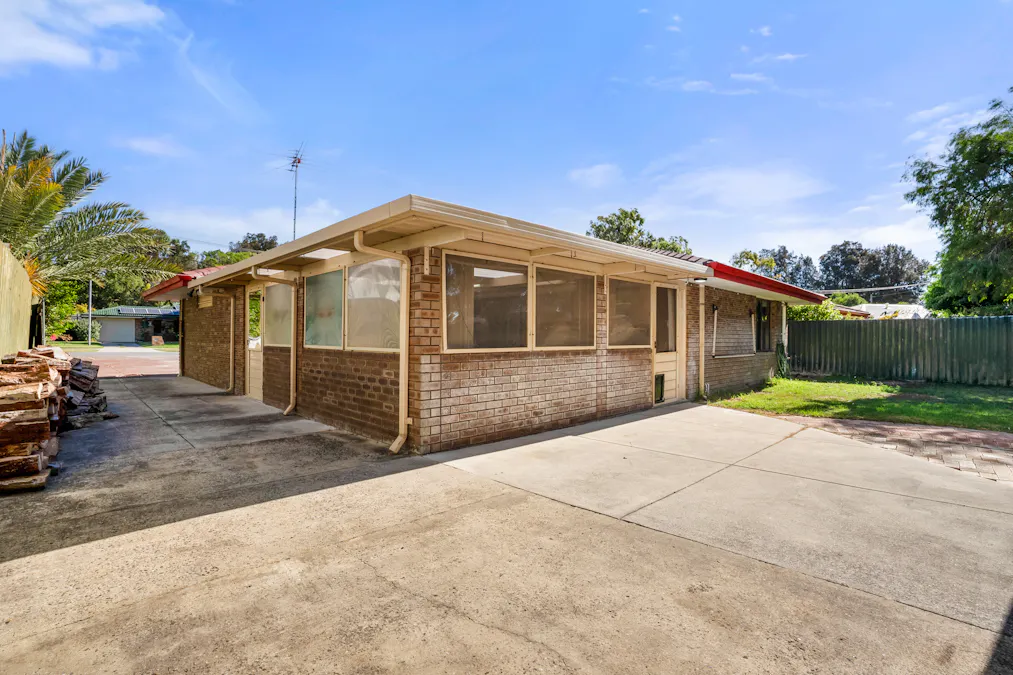 7 Lynda Crescent, Cooloongup, WA, 6168 - Image 16