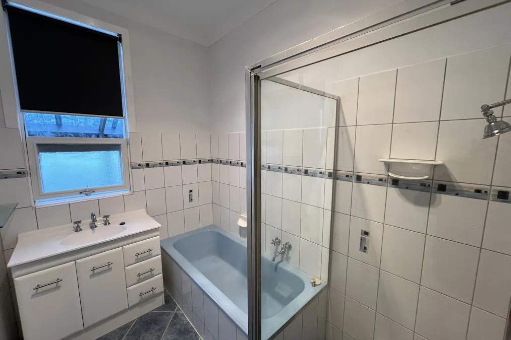 9 Grieve Avenue, Naracoorte, SA, 5271 - Image 7