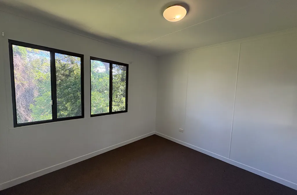 20 Yaralla Street, Barney Point, QLD, 4680 - Image 8