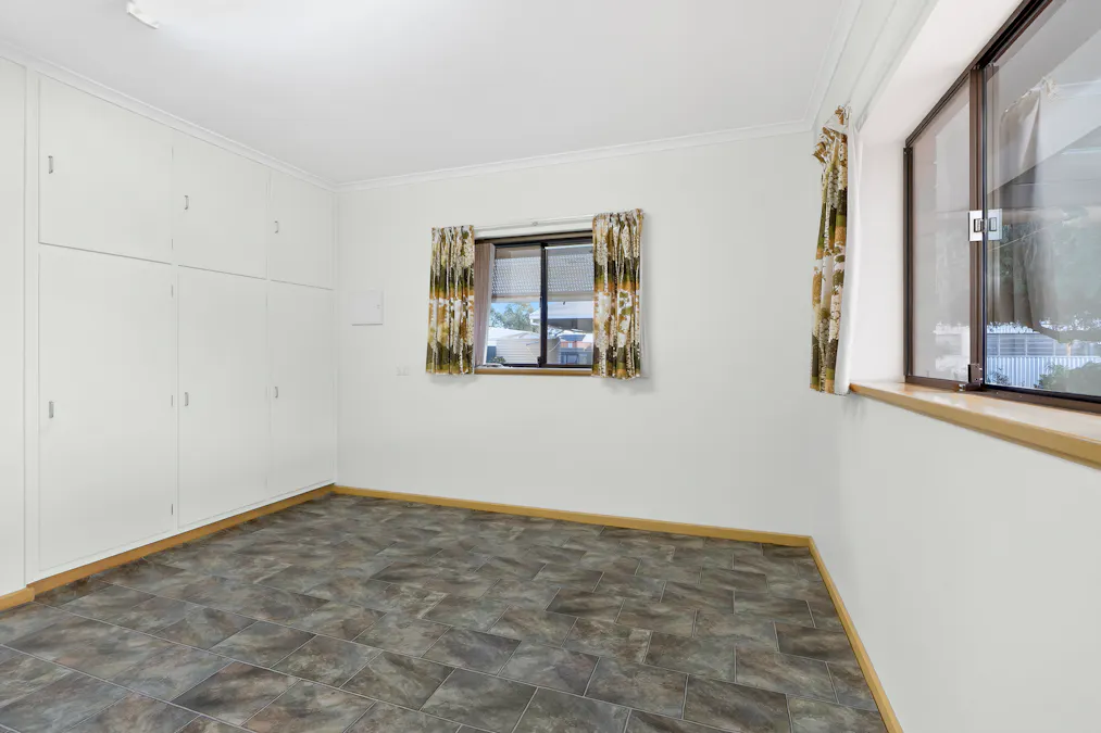 5 Joyce Street, Cobdogla, SA, 5346 - Image 9